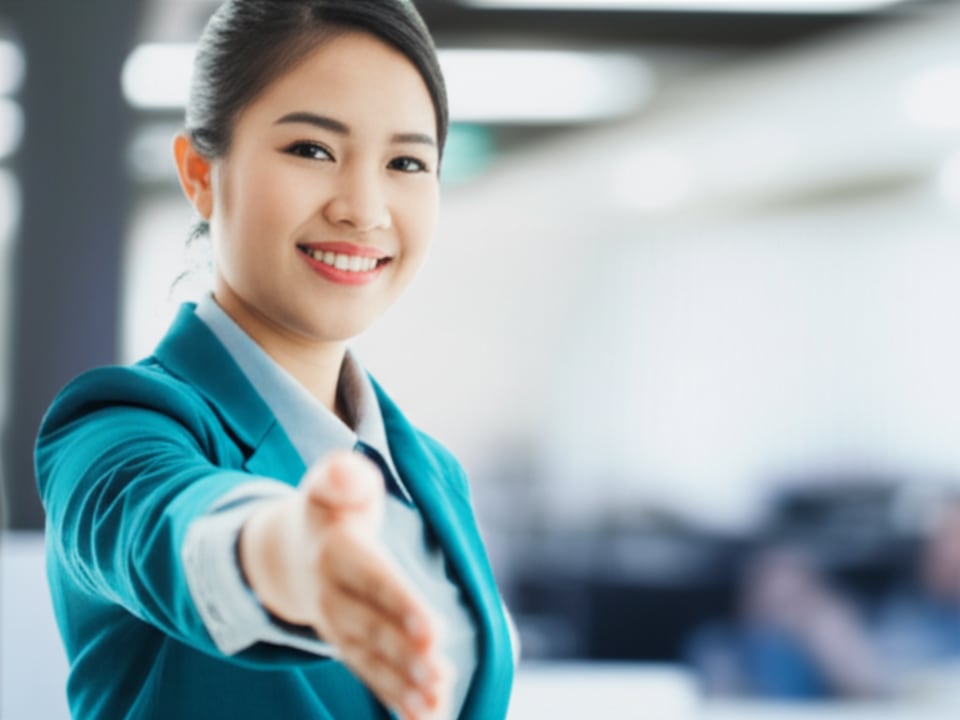Liên hệ để nhận tư vấn và sở hữu website trọn gói chuyên nghiệp.